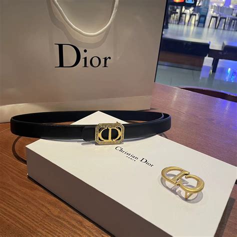 christian dior belt ladies.